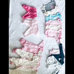 Newborn girl bundle! 14 pieces total as pictured!